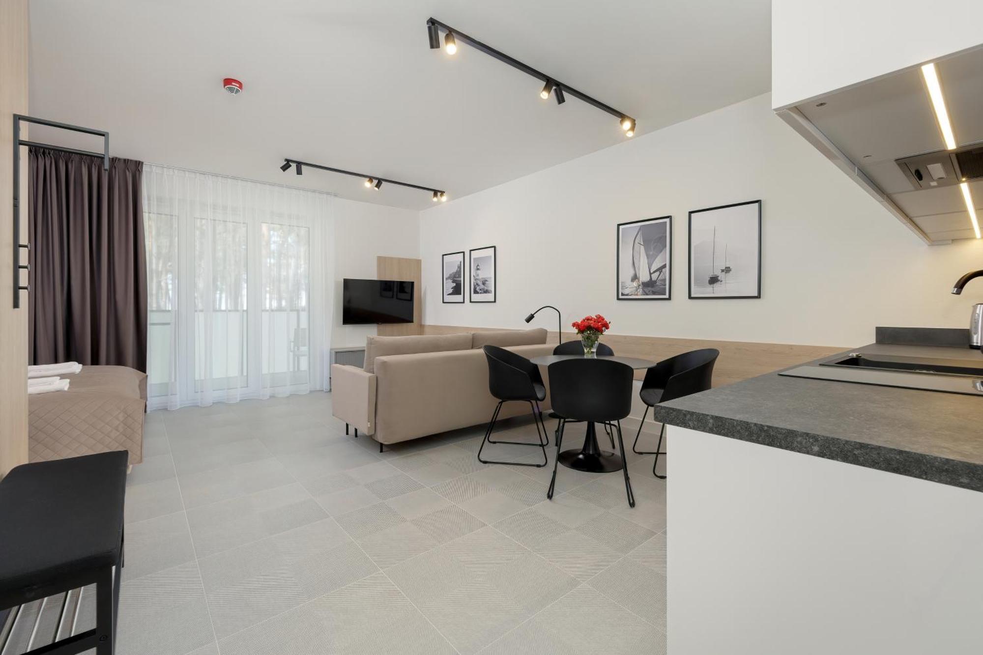 Aparthotel Aquamarina Dabki Marina Invest Extérieur photo